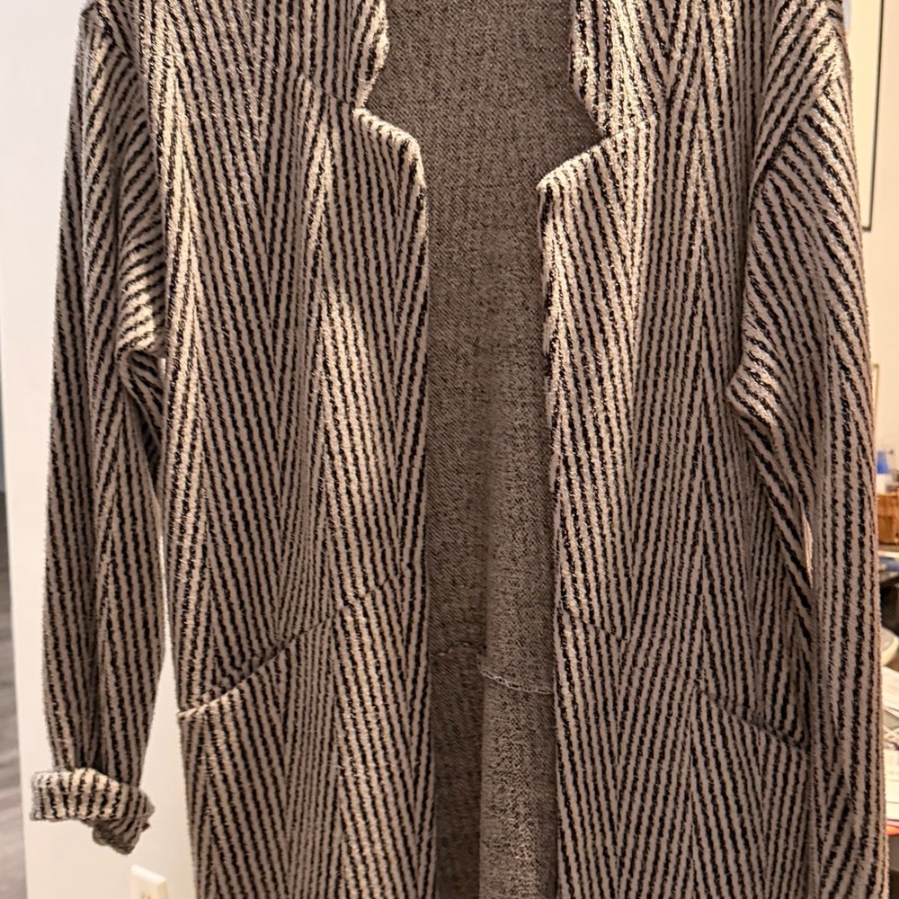 Express Monochrome Knit Cardigan